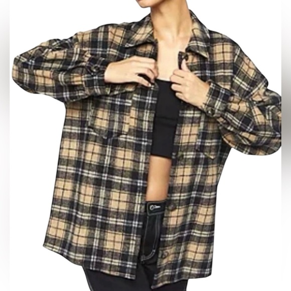 Forever 21 Buffalo Plaid Shacket Women’s Neutral Size Medium - Picture 7 of 7
